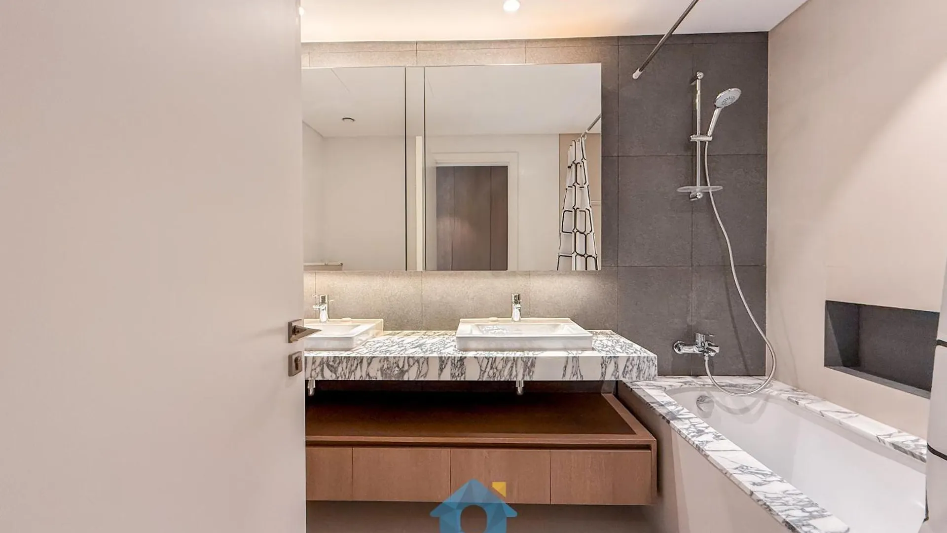 Like Home - 2904 Premium 2-Bhk With Partial Creek View And Community View دبي 0*,